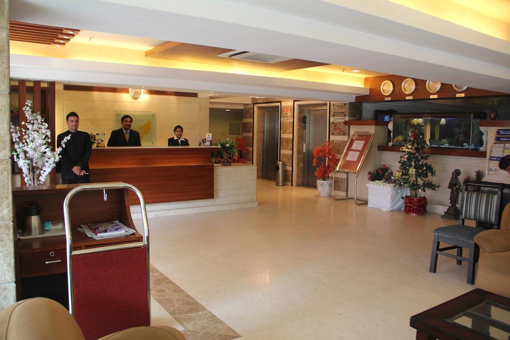 Hotel Budhil Park Вишакхапатнам Экстерьер фото